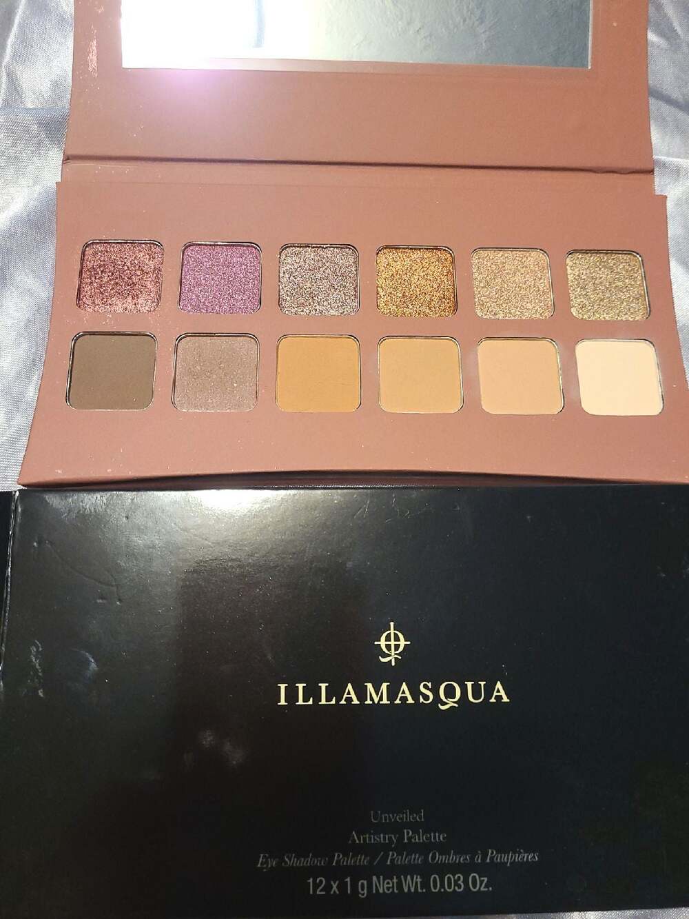 Illamasqua unveiled artistry eyeshadow palette